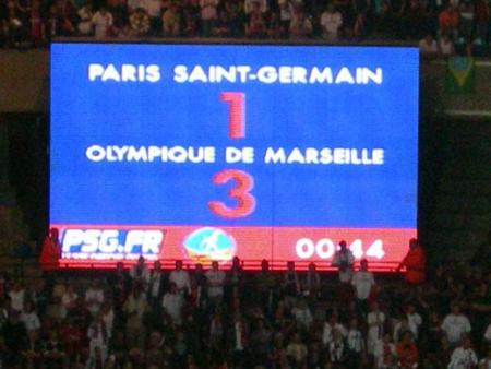 ayaaaaaa sa  c juste la réaliter vous ete fini les parien vou aller desendre en  ligue  2 c pa de votre fote ciao